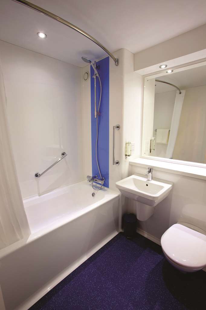 Travelodge Stoney Cross Lyndhurst Room photo