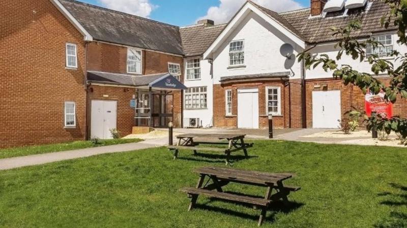 Travelodge Stoney Cross Lyndhurst Exterior photo